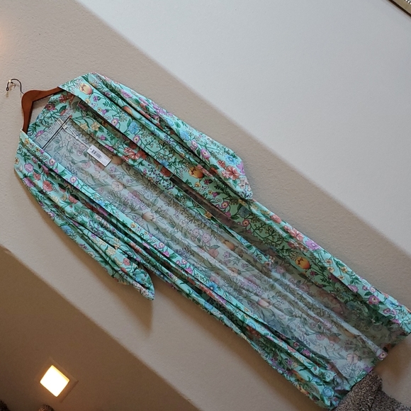 Vintage NWT Sayulita Spell Kimono FIRM, no bundle discounts. - Picture 2 of 9
